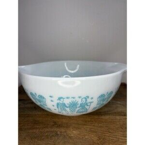 Pyrex Amish Butterprint #443 Cinderella Mixing Bowl 2.5 Qt Turquoise Nearly Mint